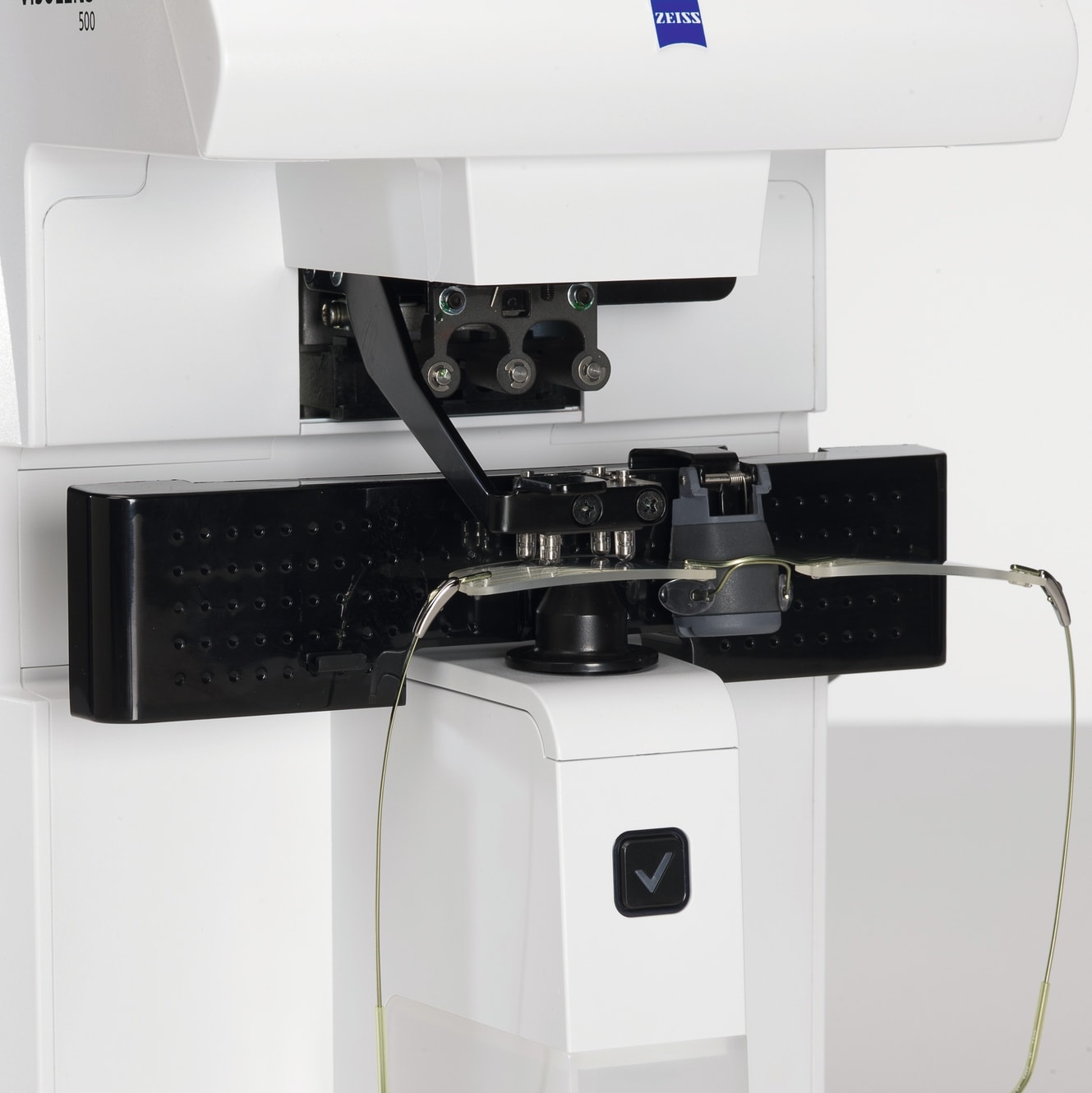 MeditecAG:/Ophthalmology/VISULENS 500_Details1.jpg